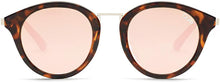 画像をギャラリービューアに読み込む, QUAY キー サングラス GOTTA RUN TORT/ROSE